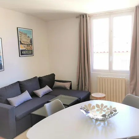 Superbe Appartement Dans Le Centre Historique Montpellier Exterior photo