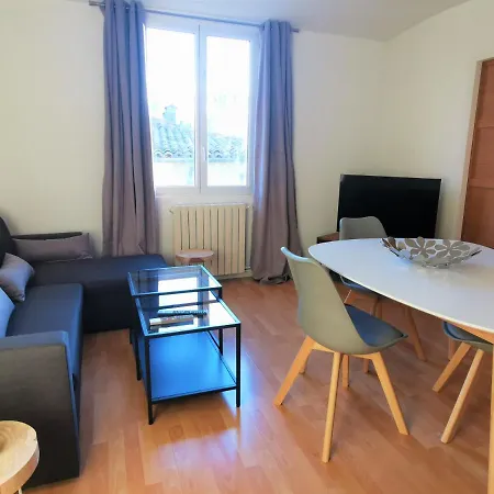 Superbe Appartement Dans Le Centre Historique Montpellier Exterior photo